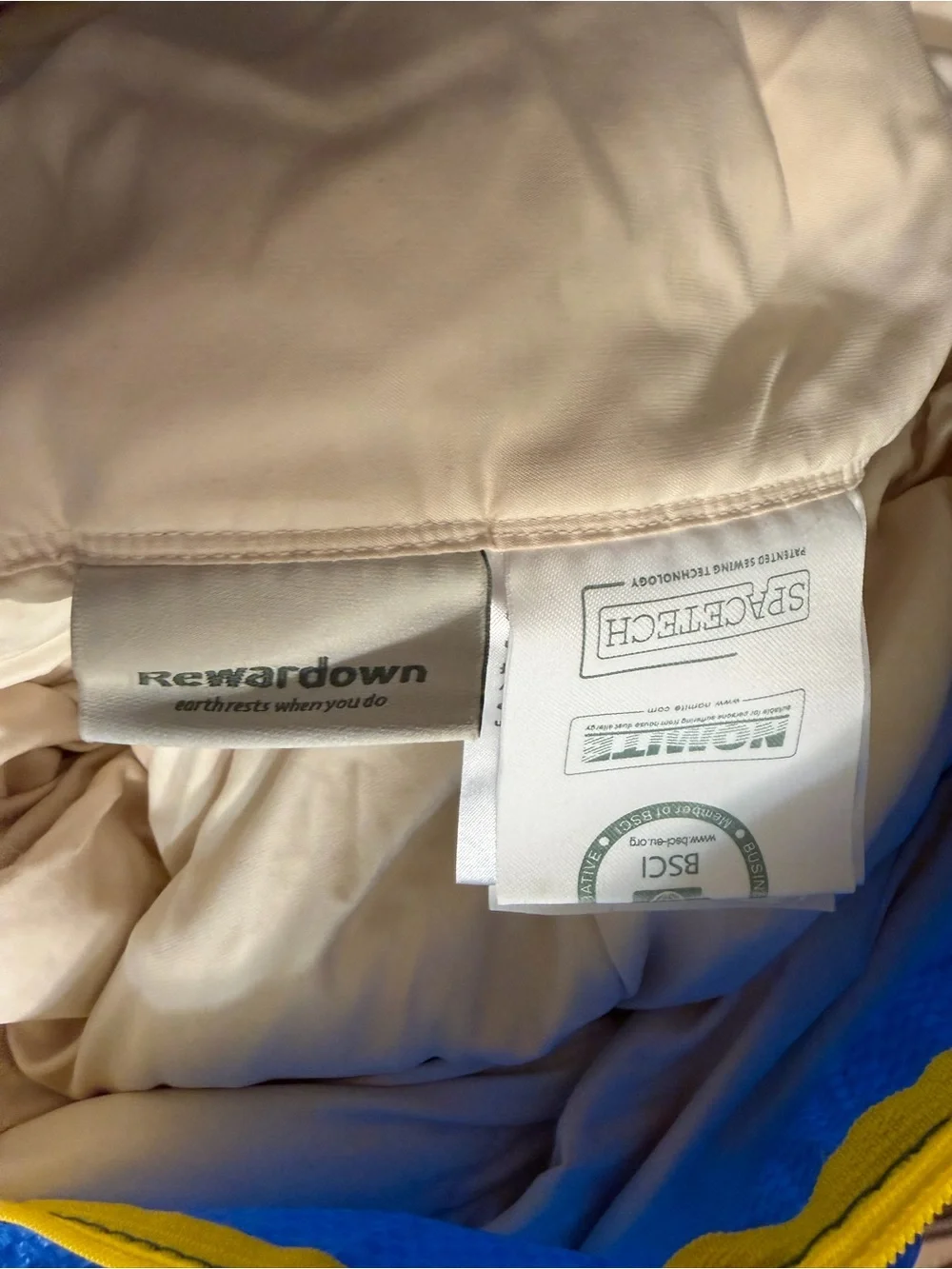 Rewardown Down comforter